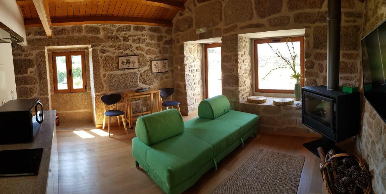 Гостевой дом Casa Da Mina Carapito Экстерьер фото
